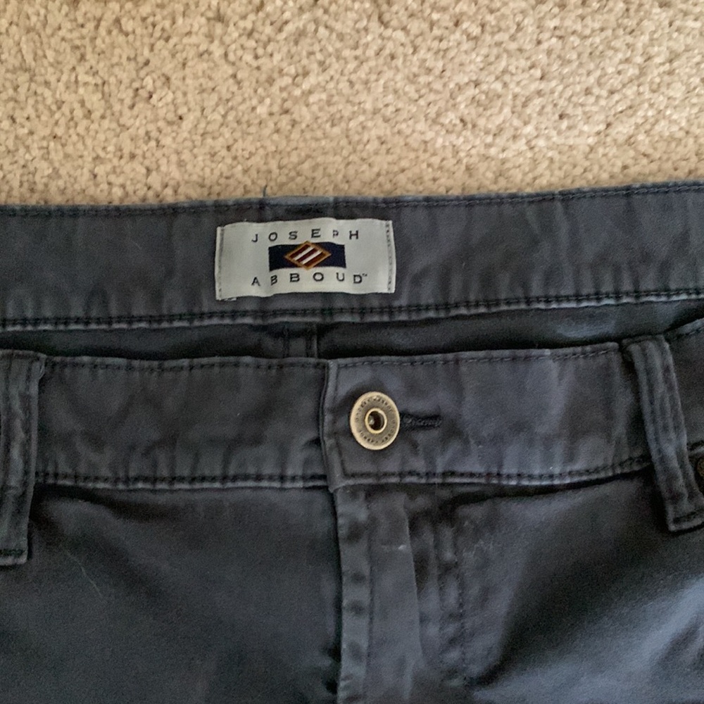 Used - Picture 2 of 3